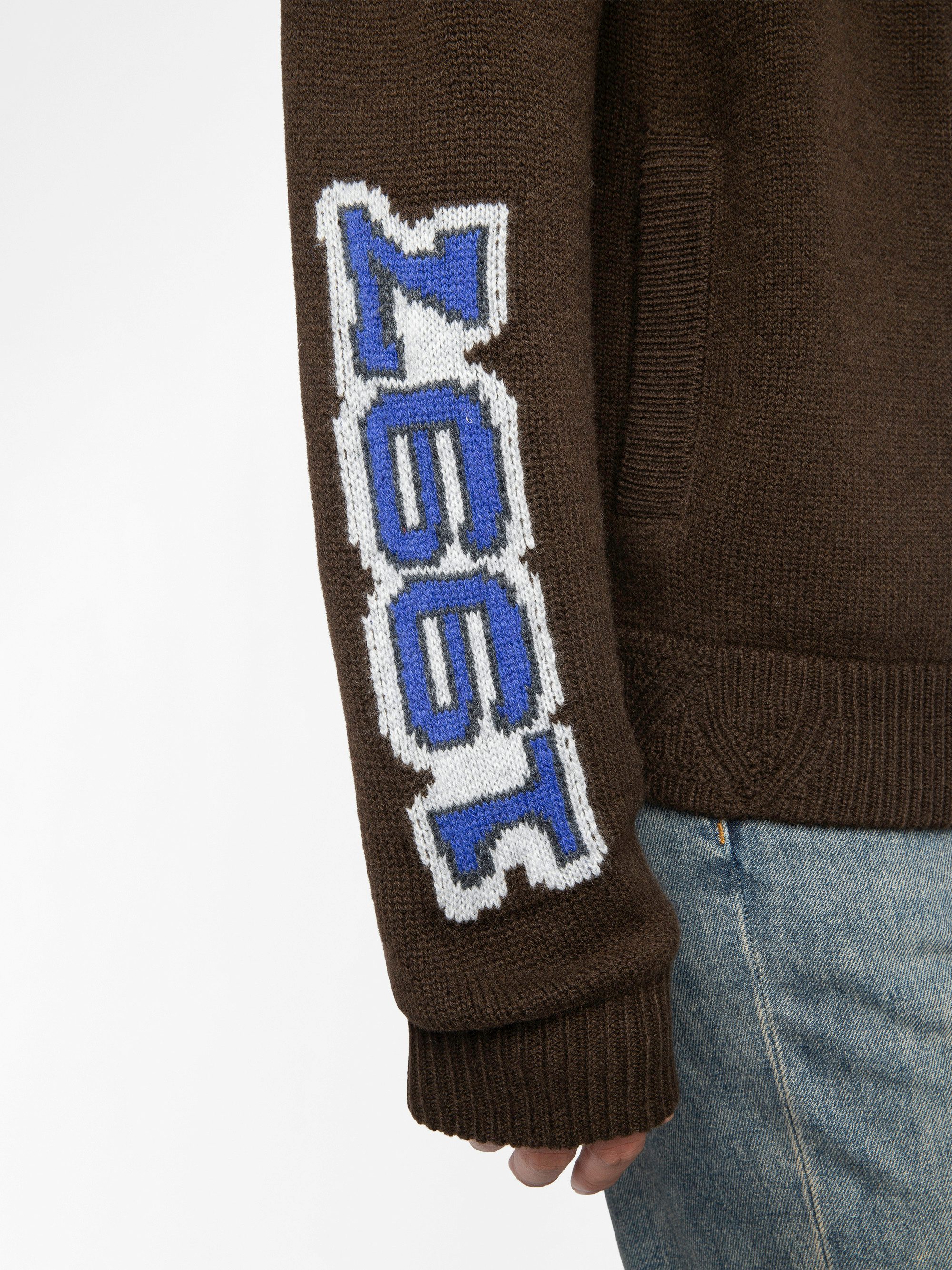 Cardigan Oliver - Hooded sweatshirt with customisation on the back.